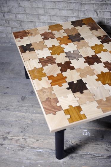 Puzzle table